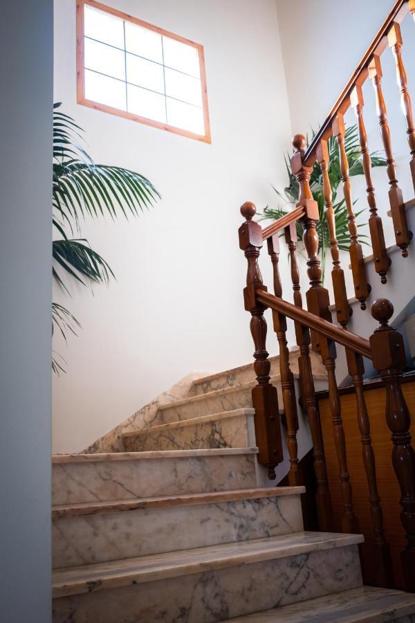 Hostal Cabo Roche Конил-де-ла-Фронтера Екстериор снимка